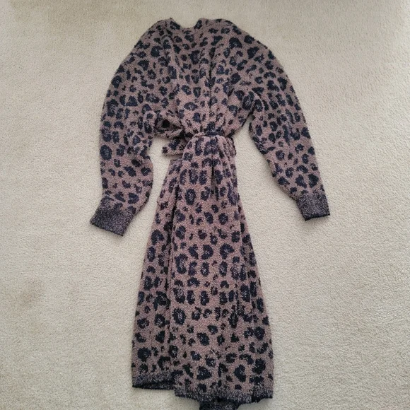 SKIMS Leopard Cozy Robe NWOT 2X/3X - Picture 4 of 4